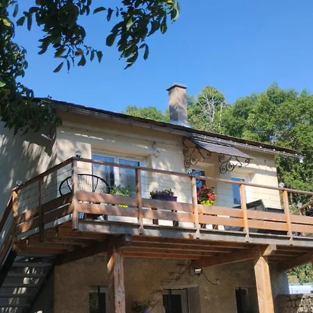 Holiday home Maison Carree - Domaine Du Vieux Tilleul *