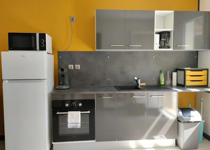 Hébergement de vacances Maison Carrée - Domaine Du Vieux Tilleul