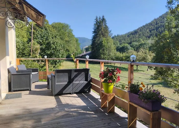 Maison Carrée - Domaine Du Vieux Tilleul Hébergement de vacances *