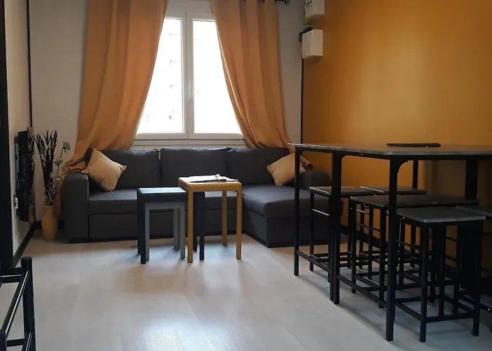 Maison Carrée - Domaine Du Vieux Tilleul *
